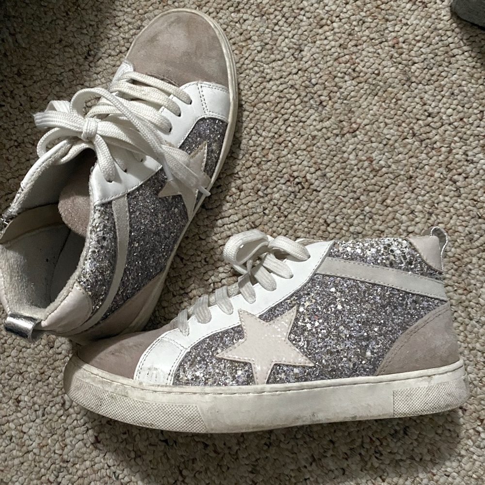 Gently used sparkle sneakers